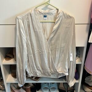 Old navy silk blouse NWT